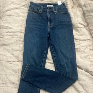 GOOD AMERICAN SKINNY JEAN